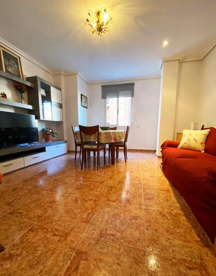 Rooms In Valencia Great Location In Shared Apartment Exterior foto