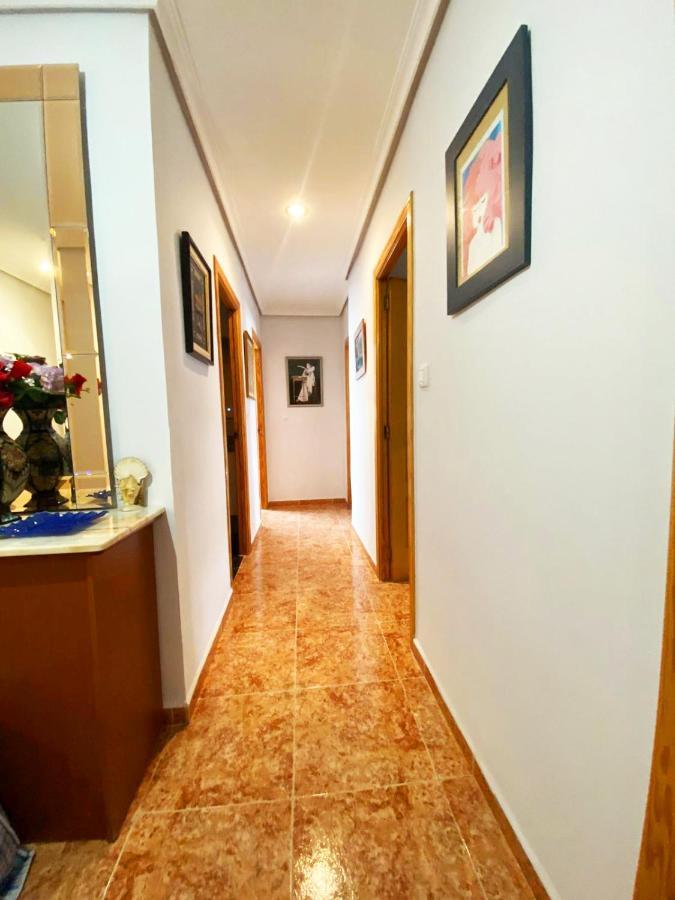 Rooms In Valencia Great Location In Shared Apartment Exterior foto