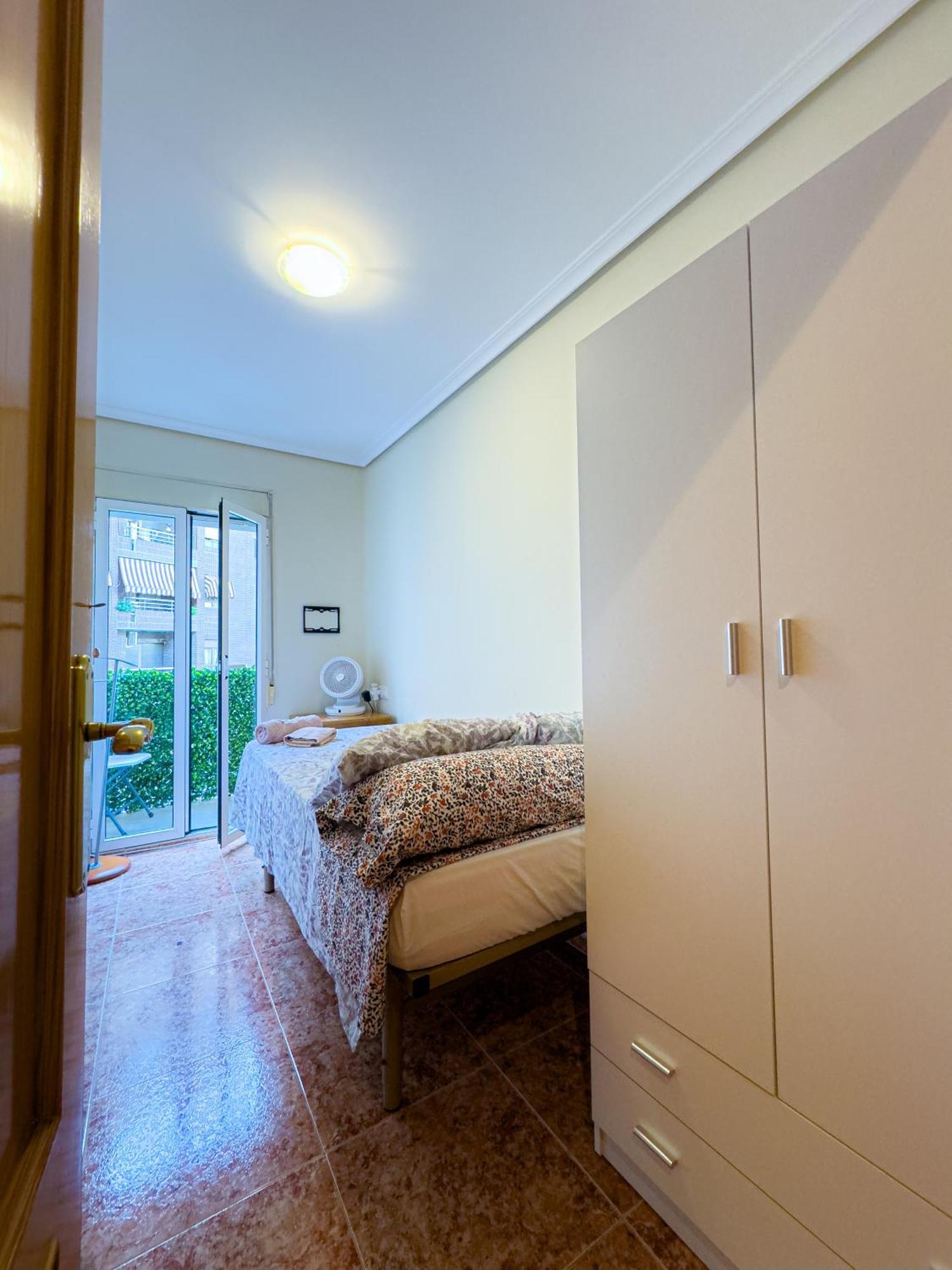Rooms In Valencia Great Location In Shared Apartment Exterior foto